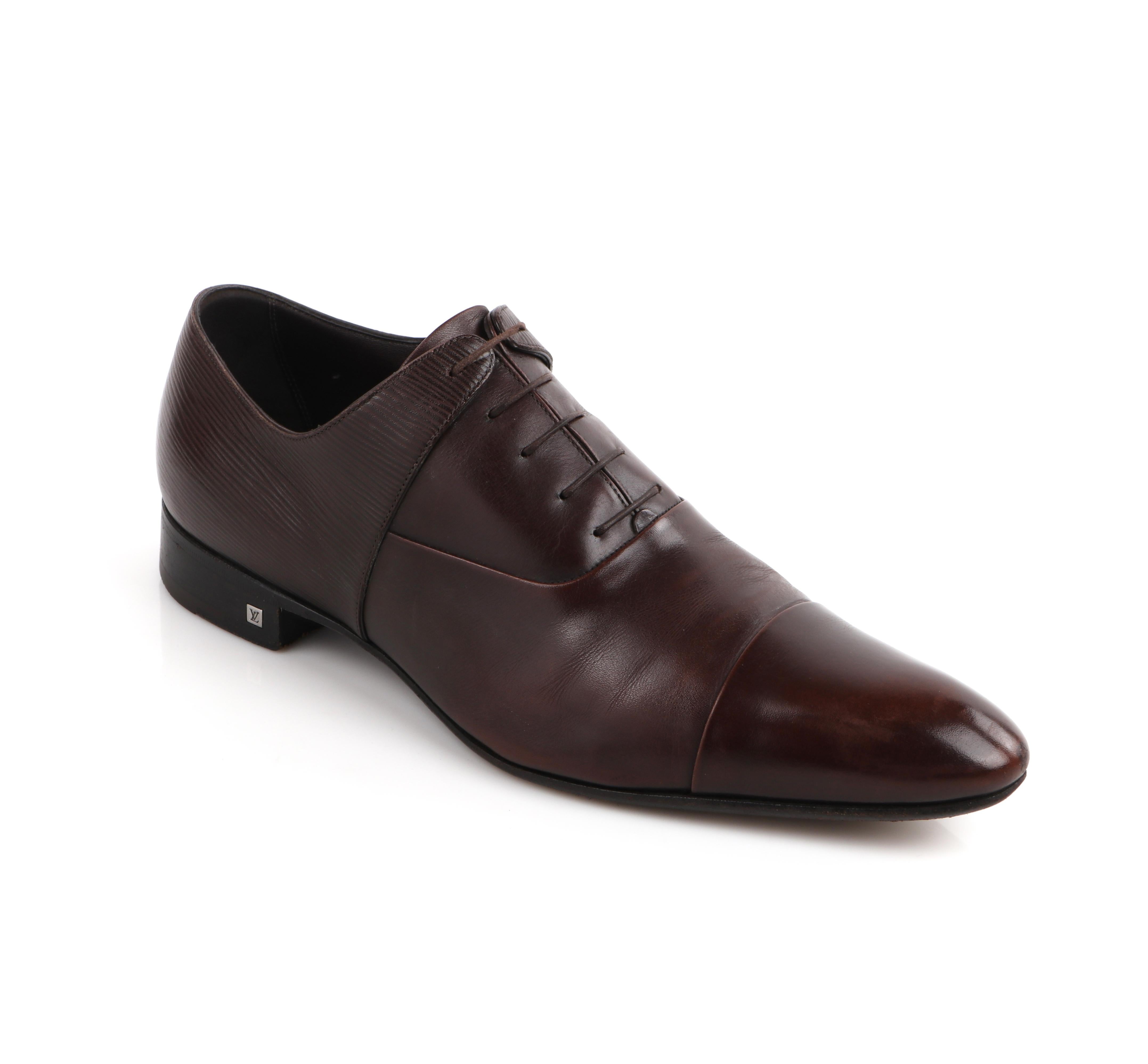 LOUIS VUITTON Dark Brown Polished Epi Leather Classic Cap Toe Dress Shoes
 
Brand / Manufacturer: Louis Vuitton 
Style: Dress shoes
Color(s): Brown 
Unmarked Materials: Leather (upper, insoles, soles) 
Additional Details / Inclusions: lace up;