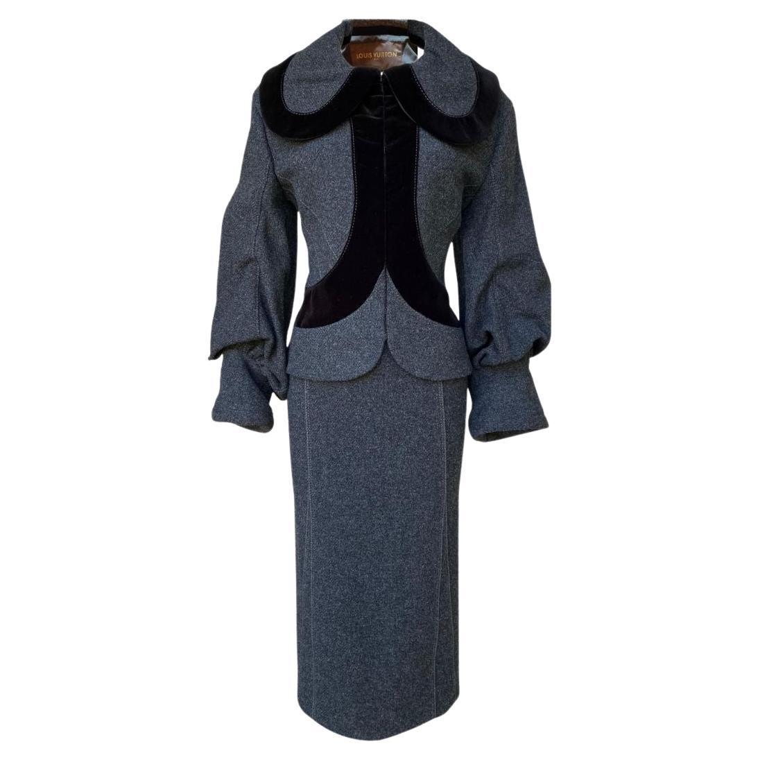 Tailleur jupe gris foncé Louis Vuitton avec bordure en velours F/W 2005 Taille 38FR