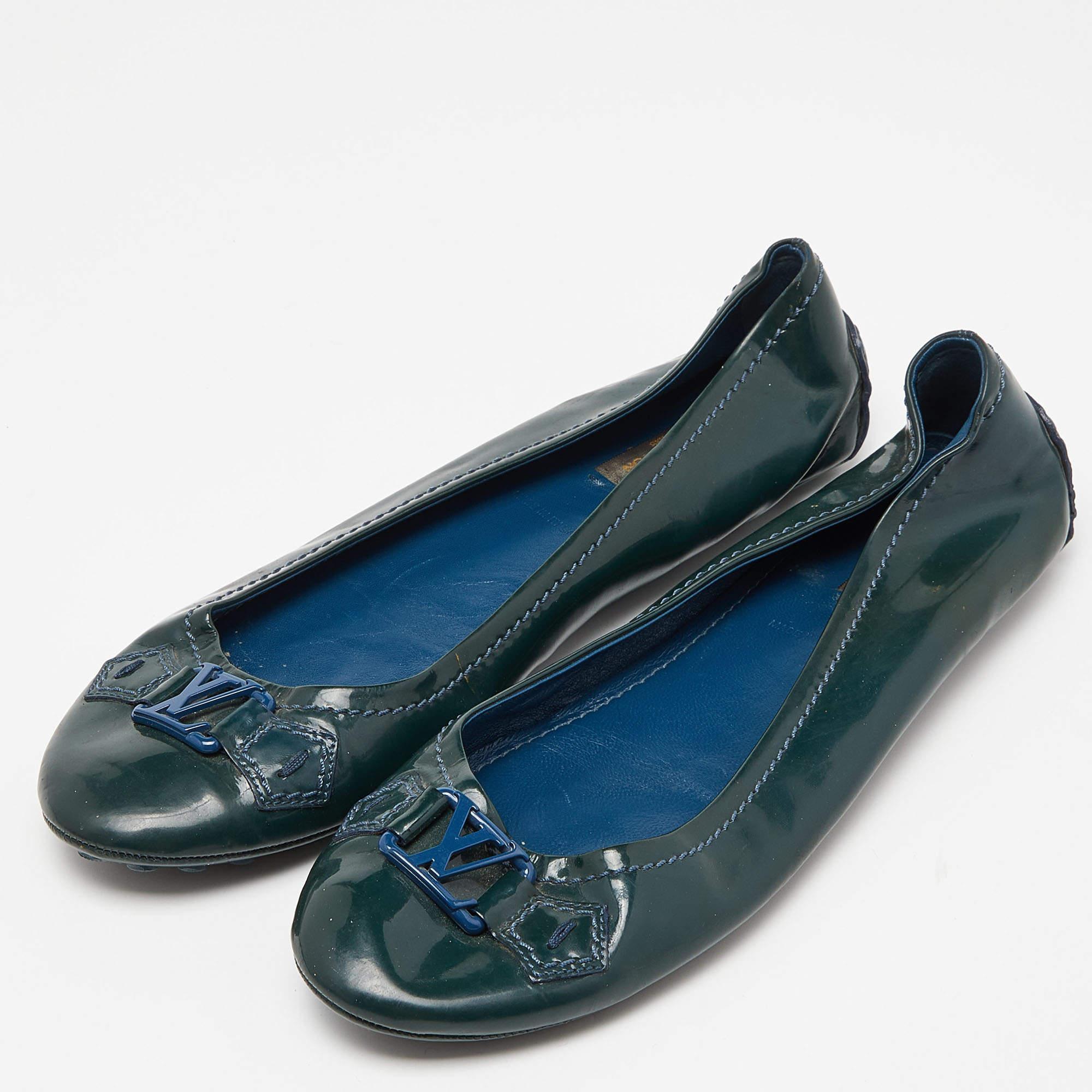 Louis Vuitton Dark Green Patent Leather Oxford Ballet Flats Size 39.5 For Sale 3