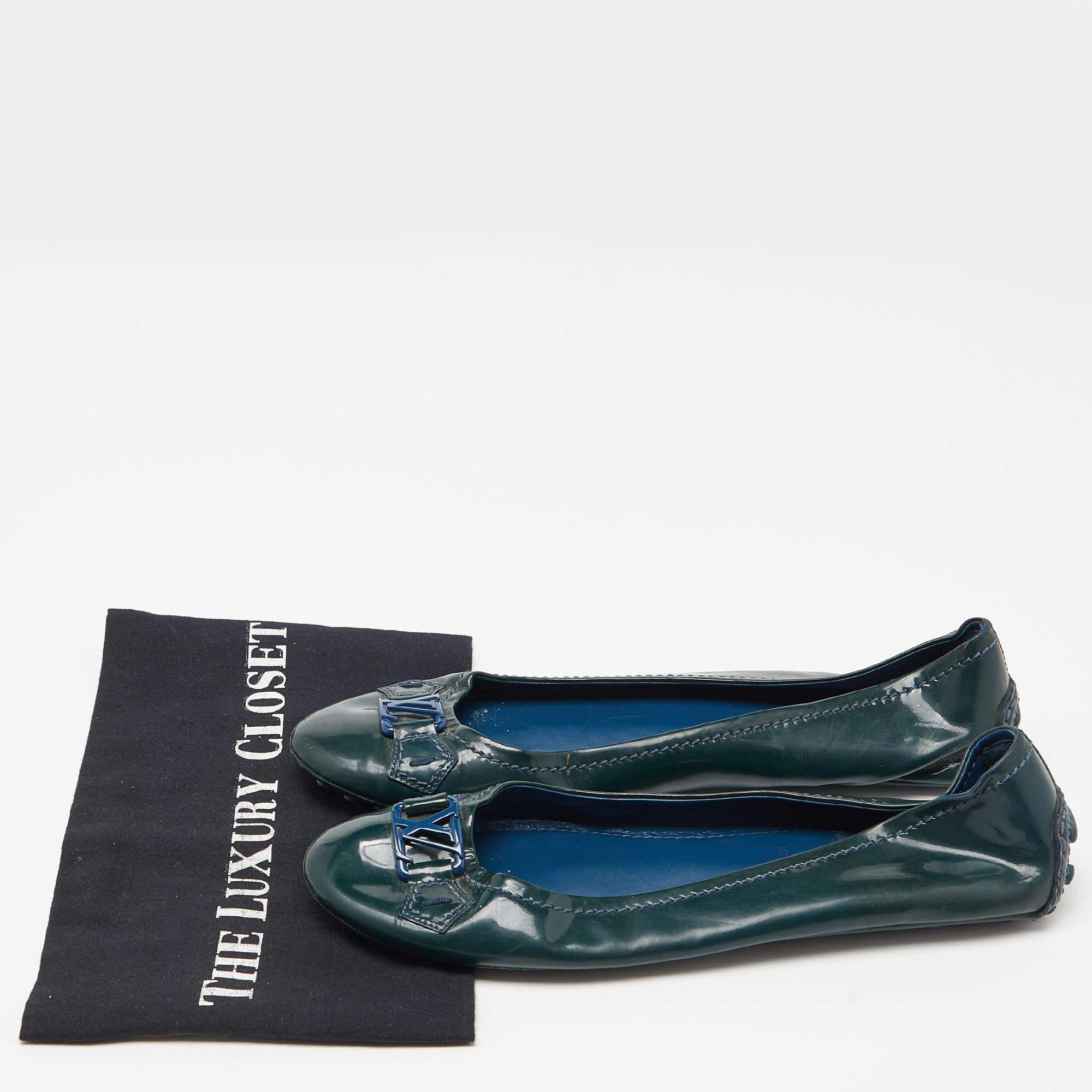 Louis Vuitton Dark Green Patent Leather Oxford Ballet Flats Size 39.5 For Sale 5