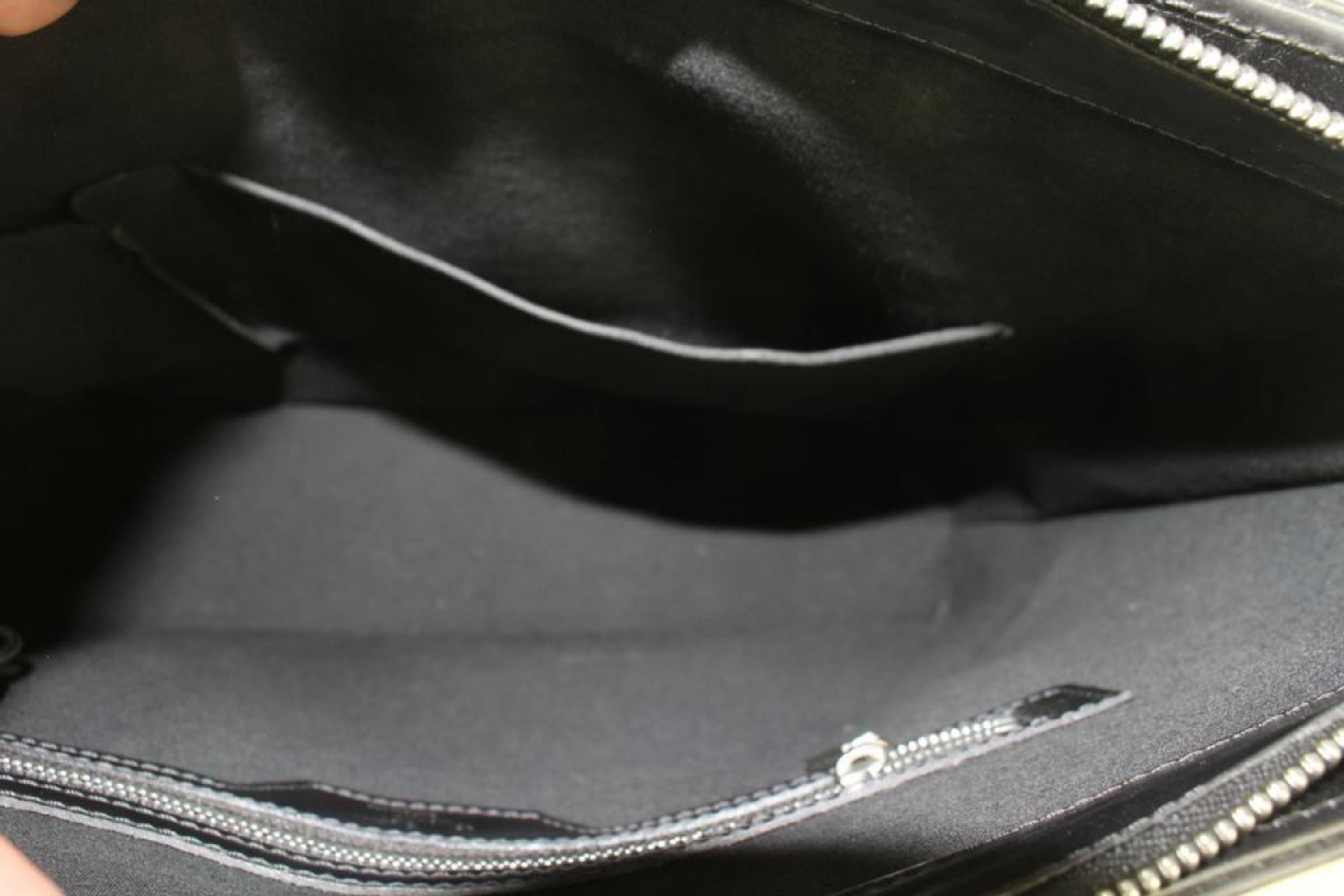Louis Vuitton Dark Grey Monogram Vernis Mat Wilwood Tote Bag 3LV1018 For Sale 3