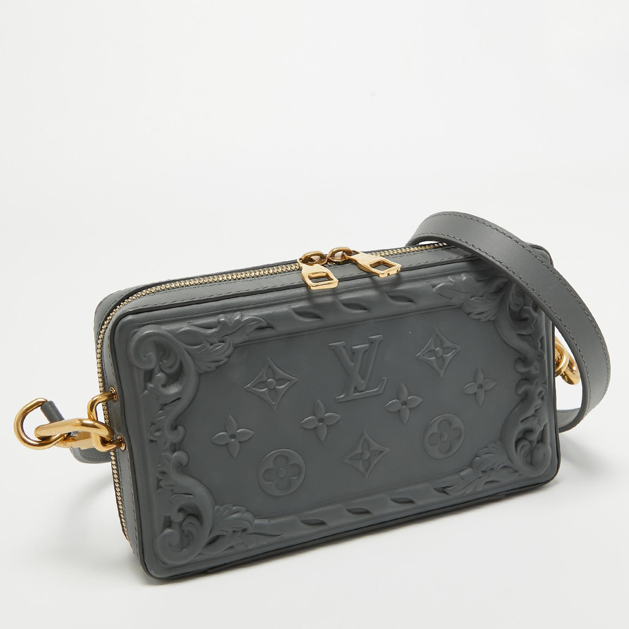 Men's Louis Vuitton Dark Grey Ornate Debossed Leather Soft Trunk Wearable Wallet For Sale