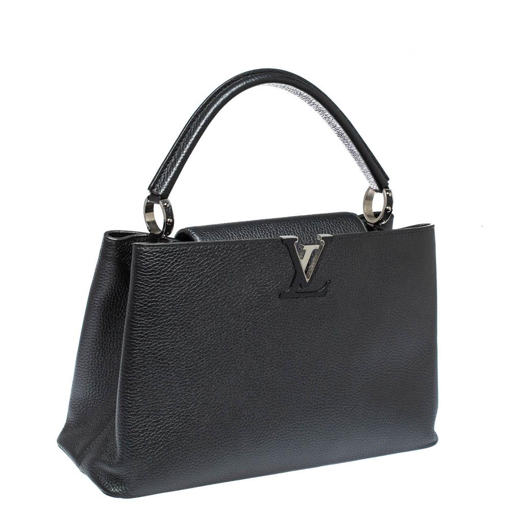 Louis Vuitton Dark Grey Taurillon Leather Capucines MM Bag In Good Condition In Dubai, Al Qouz 2