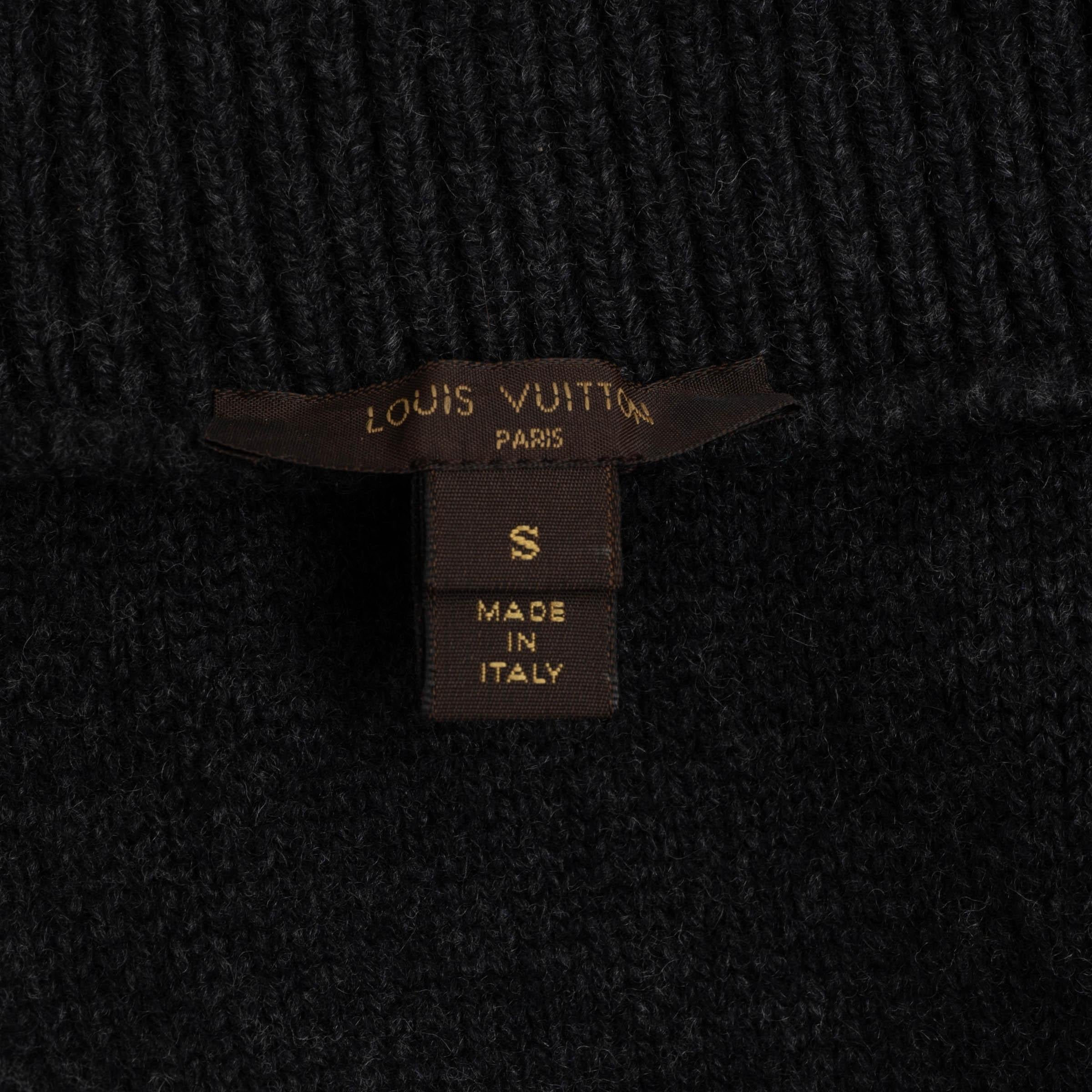 LOUIS VUITTON - Giacca con cappuccio in lana grigio scuro con bordo in pelliccia - S in vendita 1