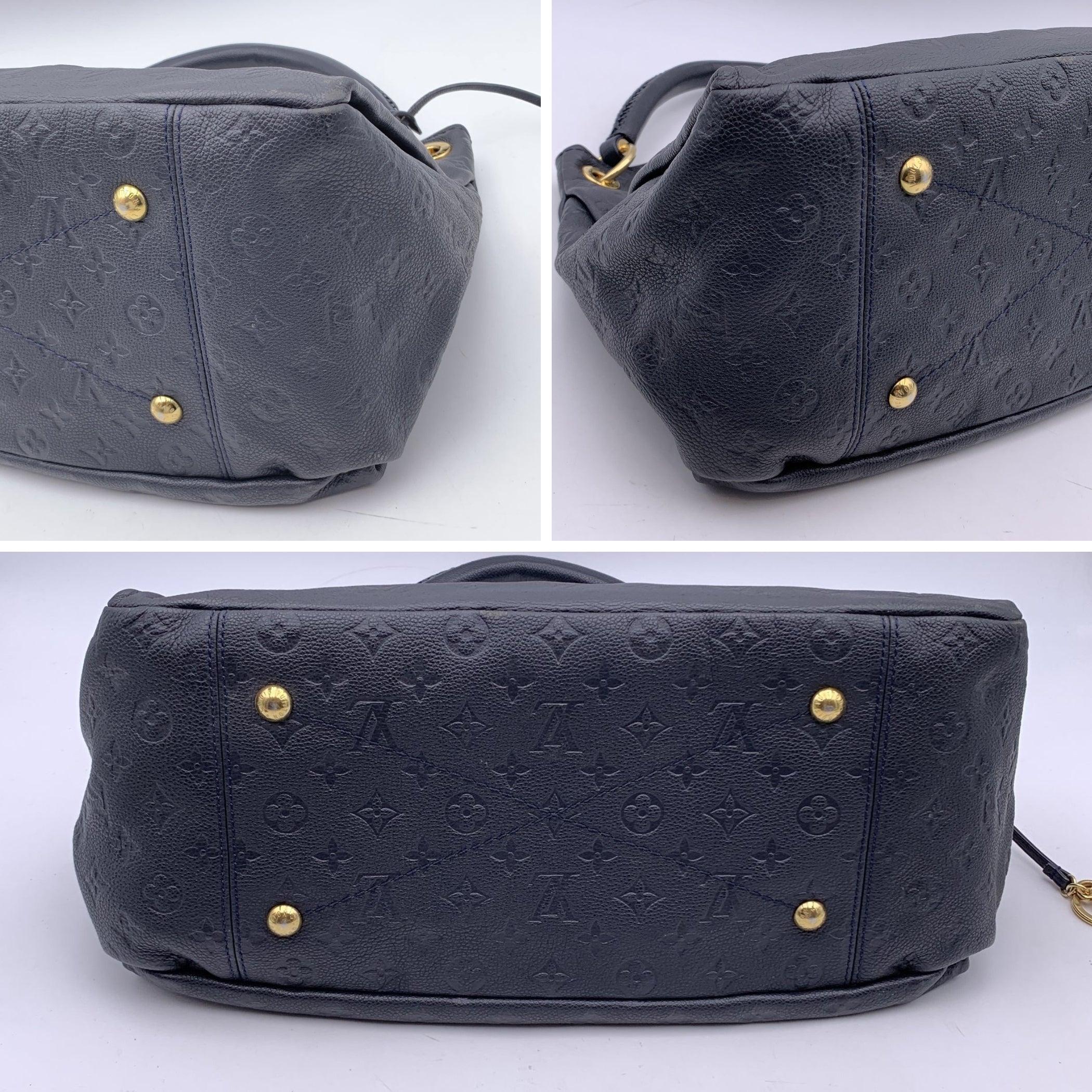 Louis Vuitton Dark Navy Blue Monogram Empreinte Artsy MM Tote Bag In Excellent Condition In Rome, Rome