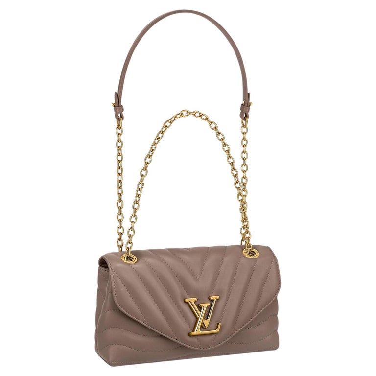 Louis Vuitton Dark Taupe Smooth Cowhide Leather LV New Wave Chain