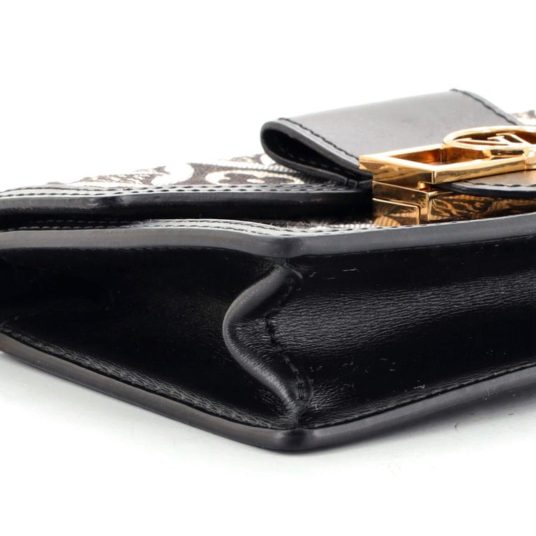 LnV SINCE 1854 DAUPHINE CHAIN WALLET M69992 in 2023
