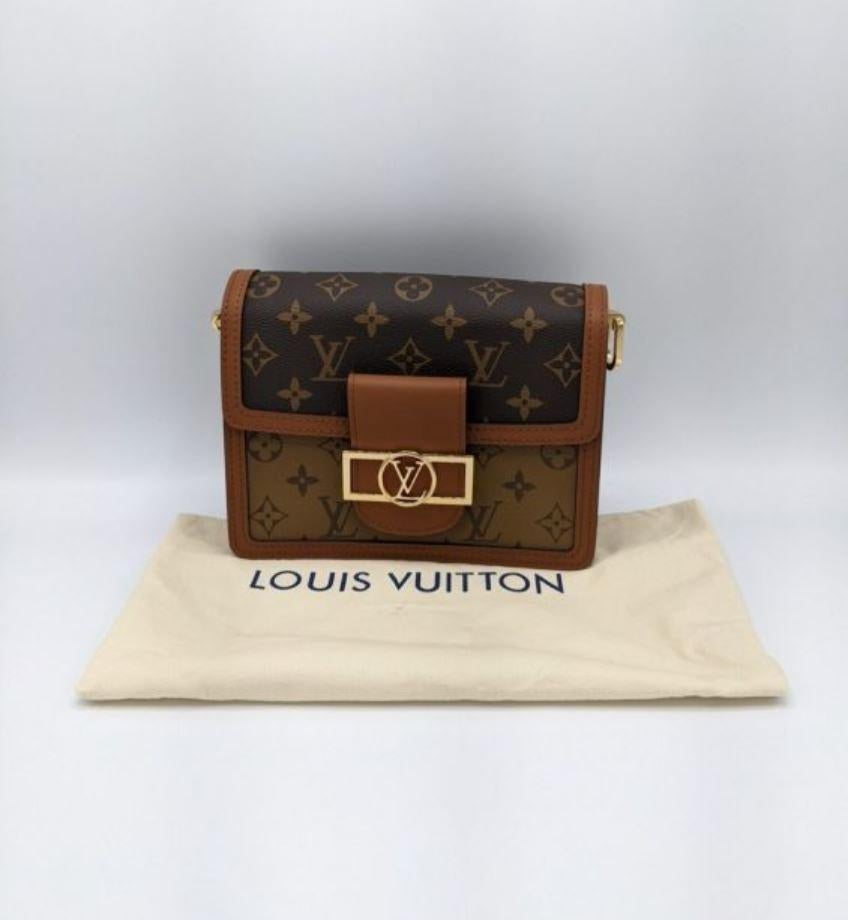Louis Vuitton Dauphine Mini Bag Monogram Canvas For Sale 4