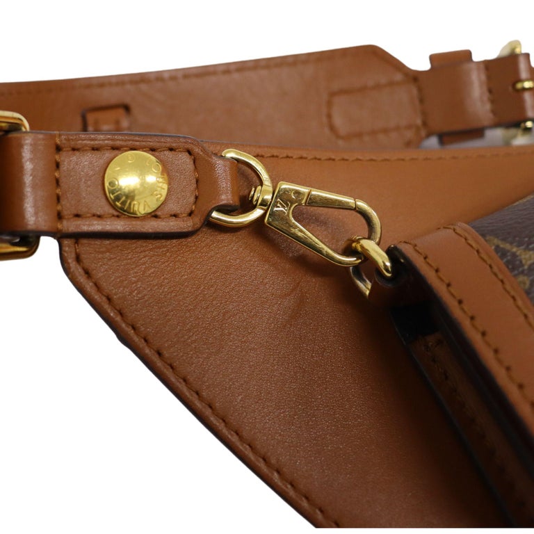 Louis Vuitton Dauphine Monogram Belt Bag For Sale 10