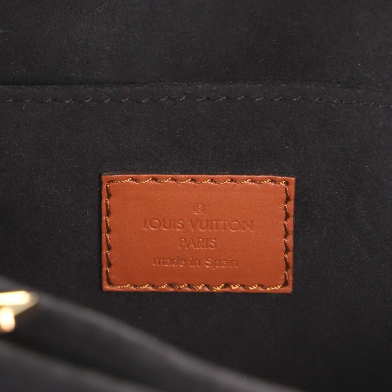 Women's or Men's Louis Vuitton Dauphine Shoulder Bag Reverse Monogram Canvas MM