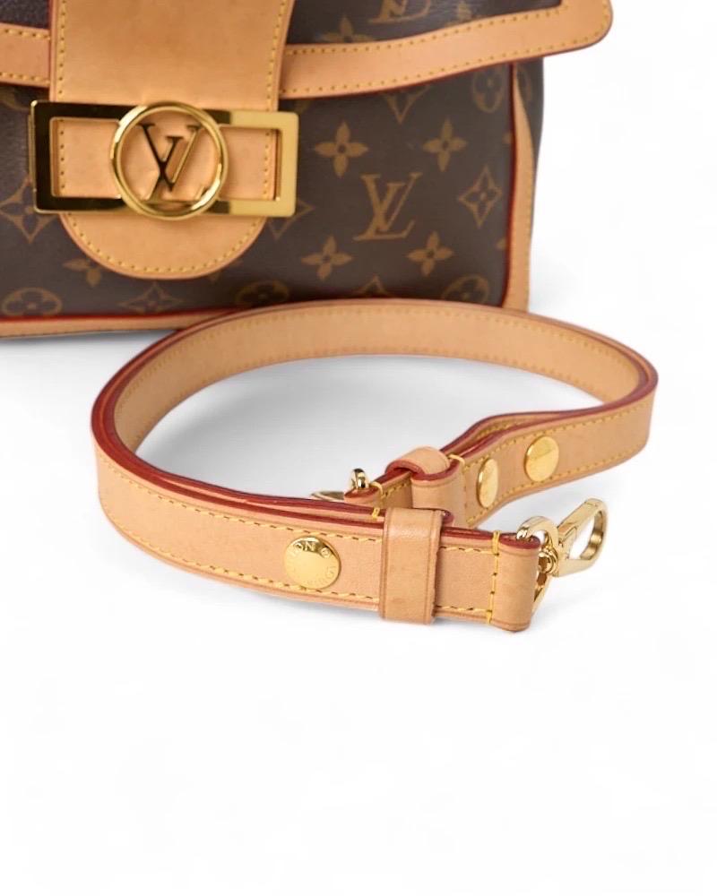 Louis Vuitton Dauphine Soft GM Monogram Borsa a spalla For Sale 7