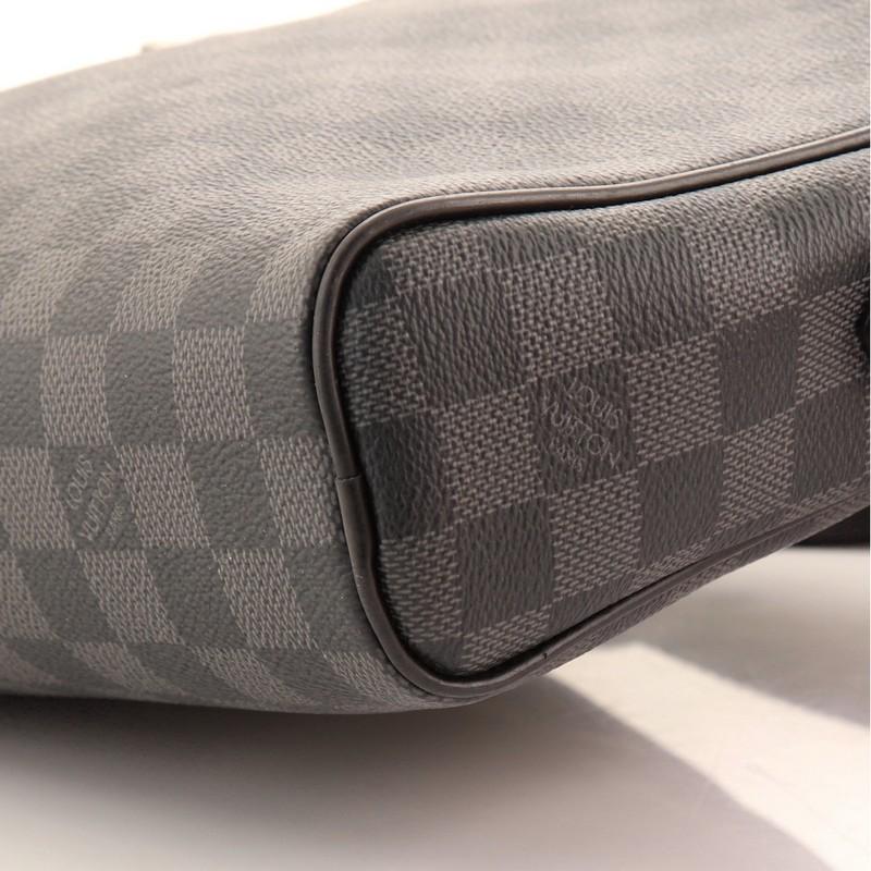 Louis Vuitton Dayton Reporter Damier Graphite PM In Good Condition In NY, NY