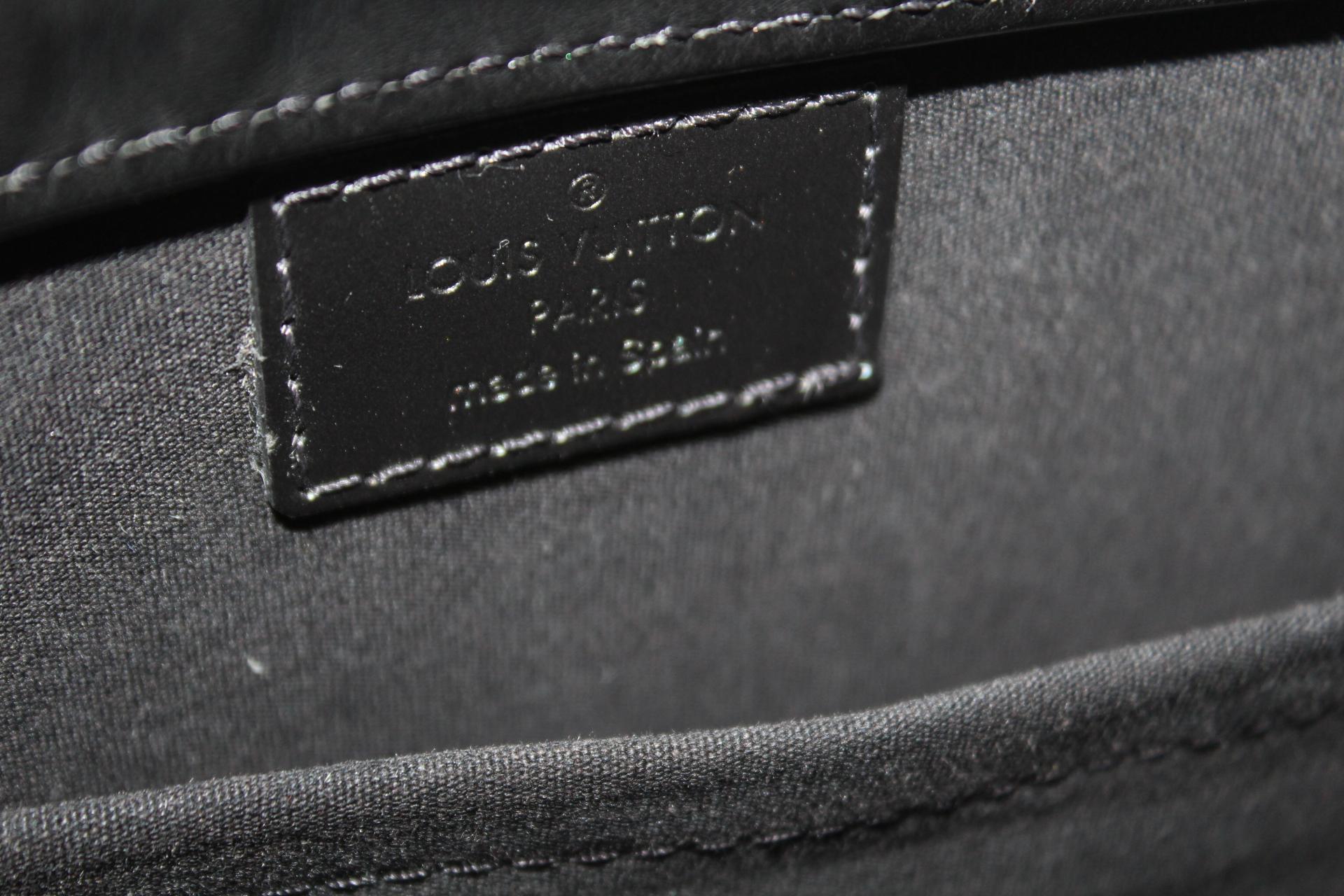 Louis Vuitton Deep Grey Monogram Mat Allston Bag In Excellent Condition In Torre Del Greco, IT