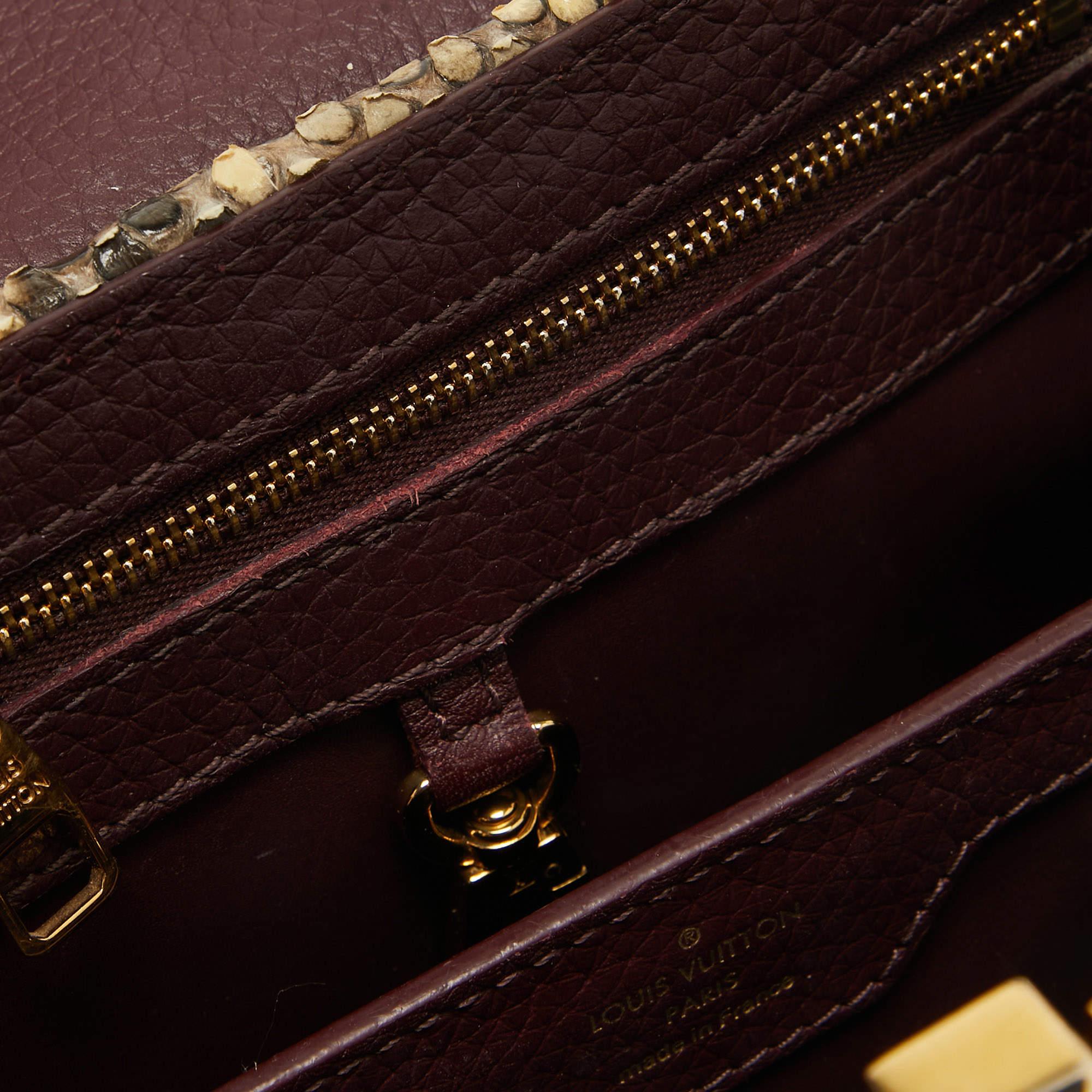 Louis Vuitton sac BB Capucines violet profond/beige en cuir et python en vente 5