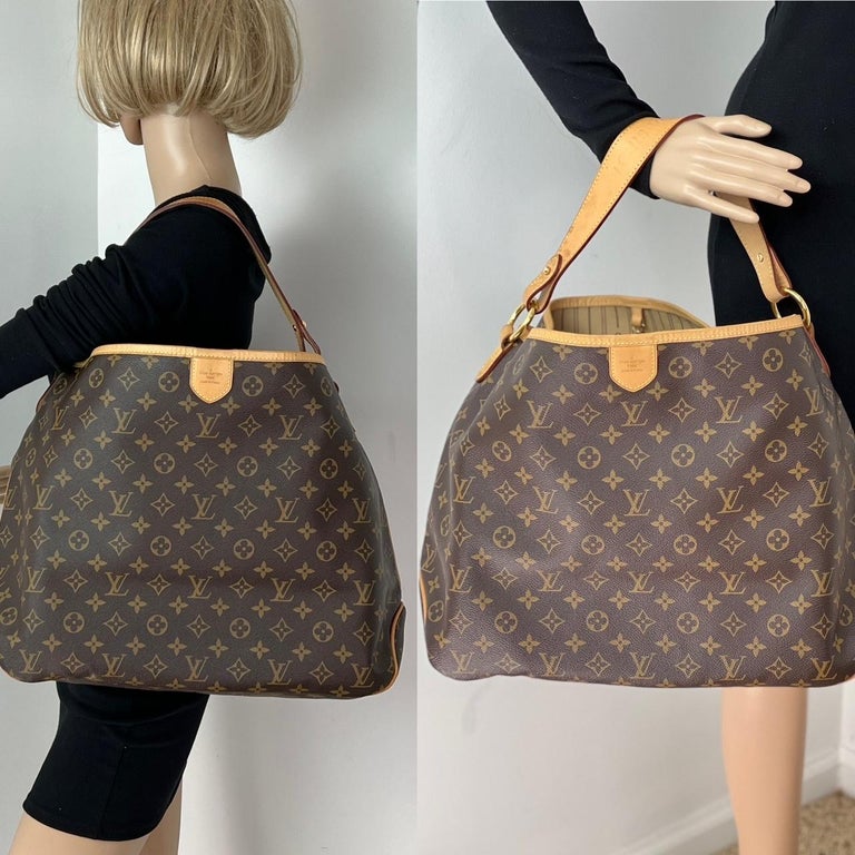 Louis Vuitton Delightful MM Tote Monogram Canvas Shoulder Bag added insert  For Sale 7