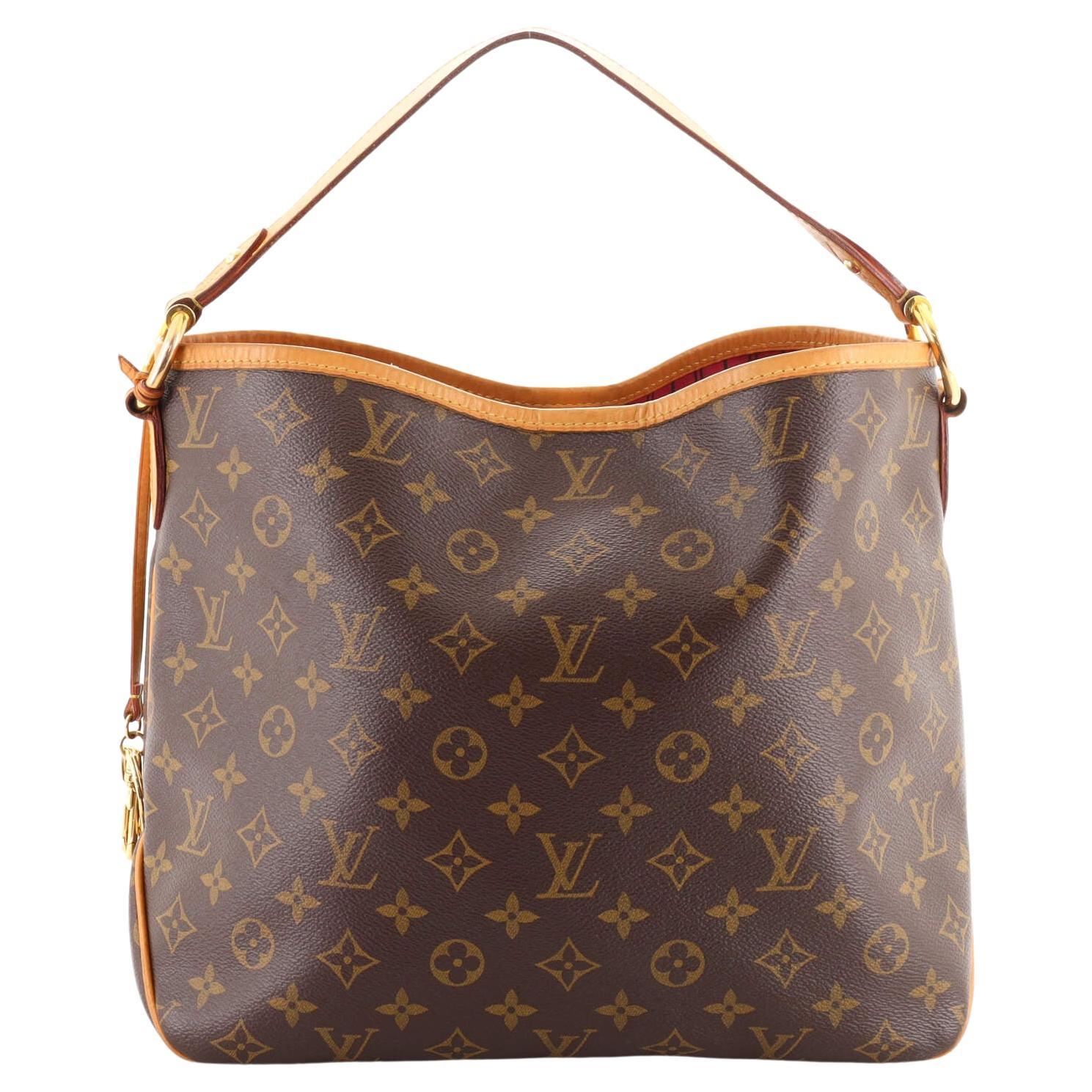 Louis Vuitton Trompe L'Oeil Trocadero Handbag Monogram Velvet 27 at 1stDibs