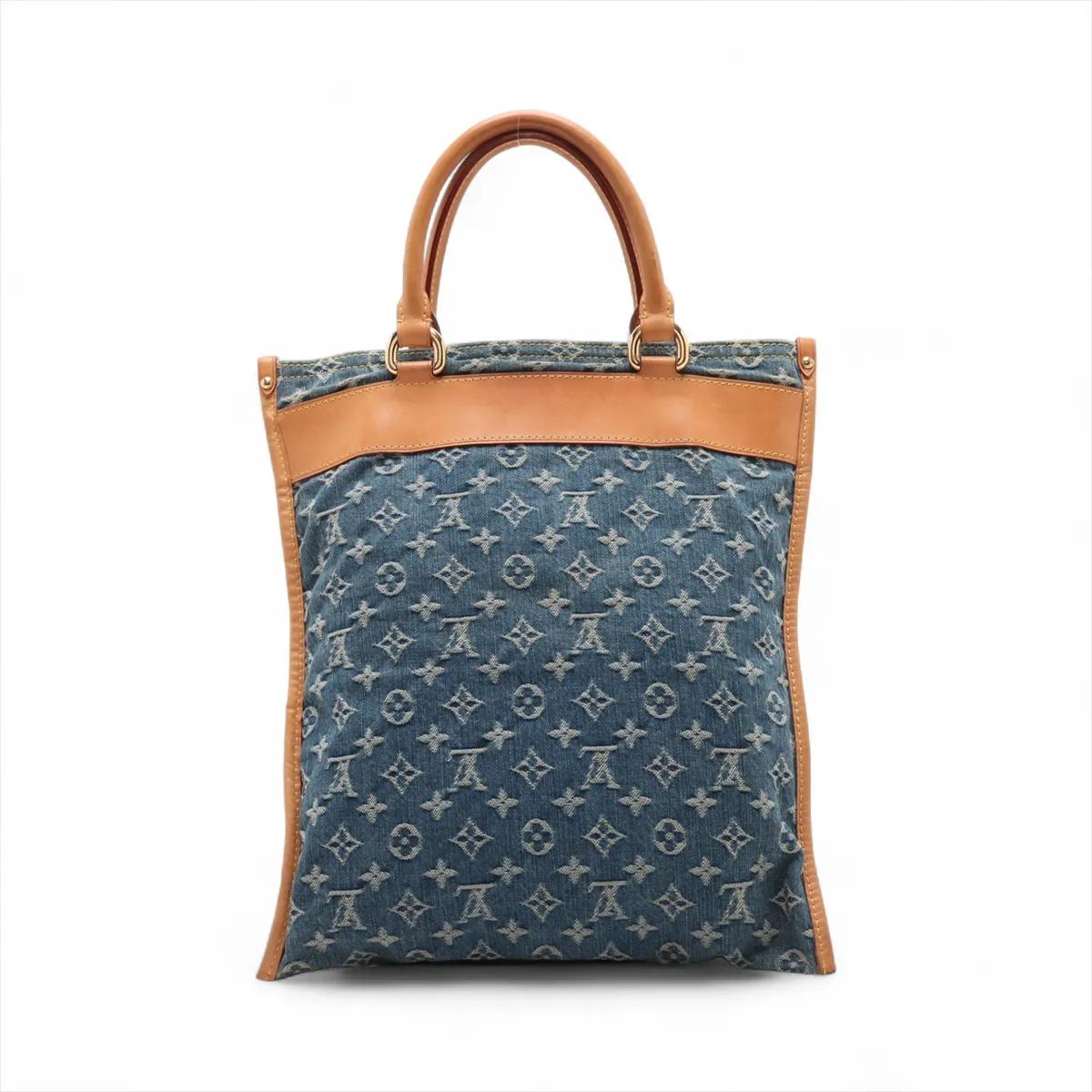 Noir Louis Vuitton Denim Neo Cabby en vente