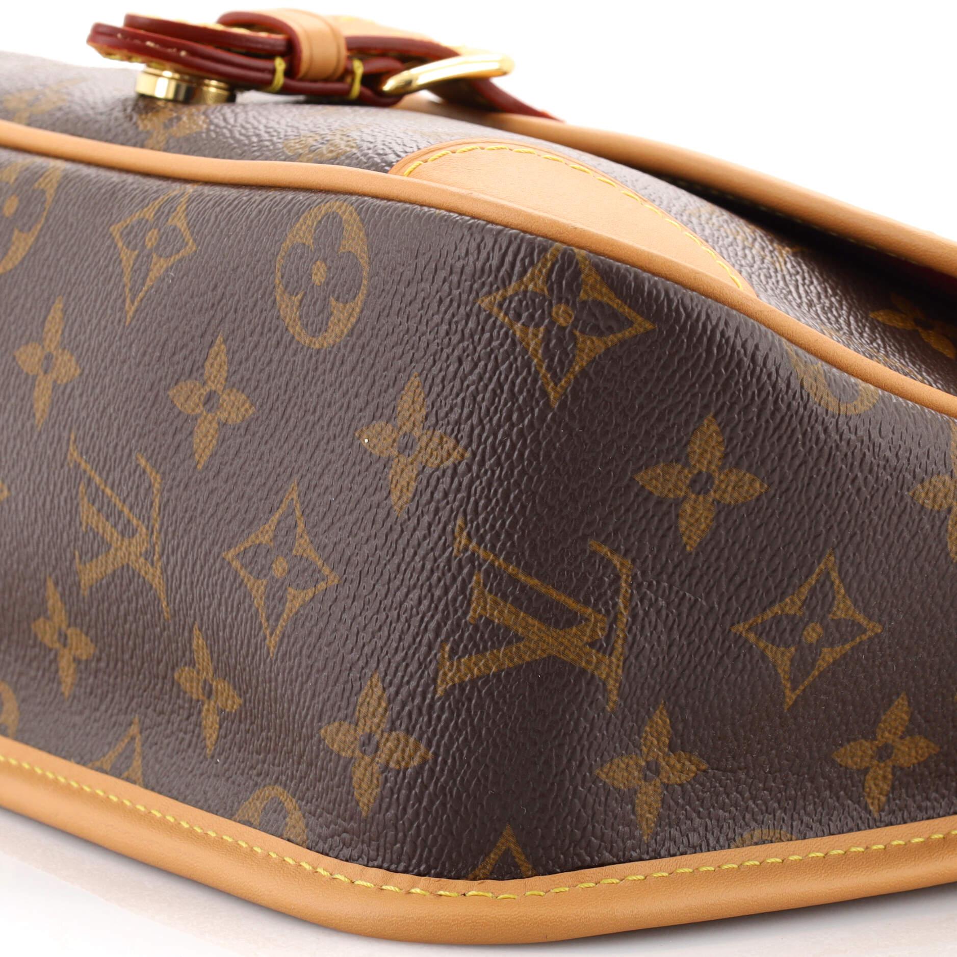 Louis Vuitton Diane NM Handbag Monogram Canvas In Good Condition In NY, NY