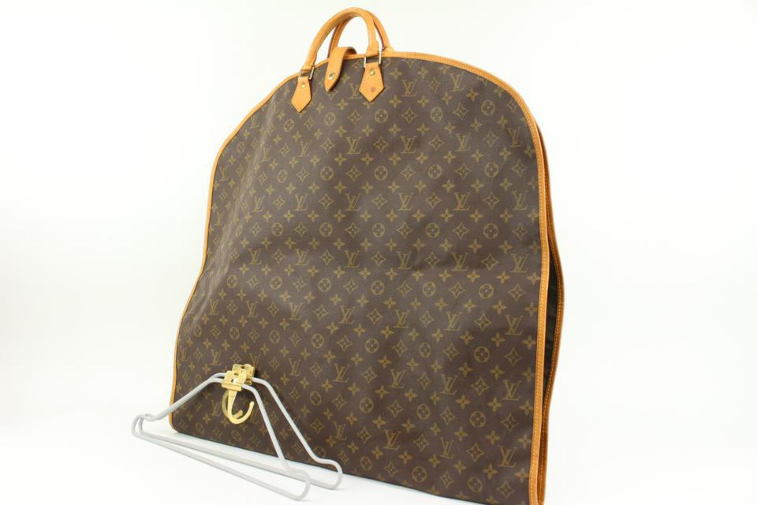 Louis Vuitton Discontinued Damier Ebene Uzes Manhattan Shoulder Bag 5lk323s
Date Code/Serial Number: SP0936
Made In: France
Measurements: Length:  24.5