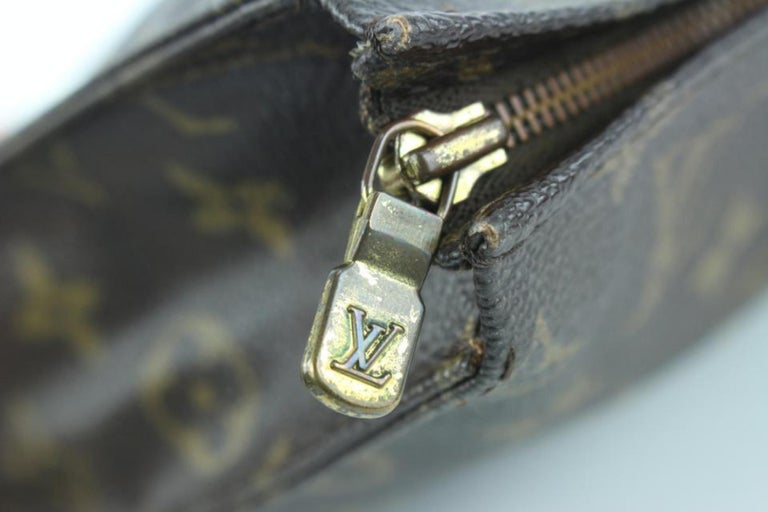Louis Vuitton Discontinued Monogram Toiletry Pouch 26 Poche Toilette  Leather ref.491765 - Joli Closet