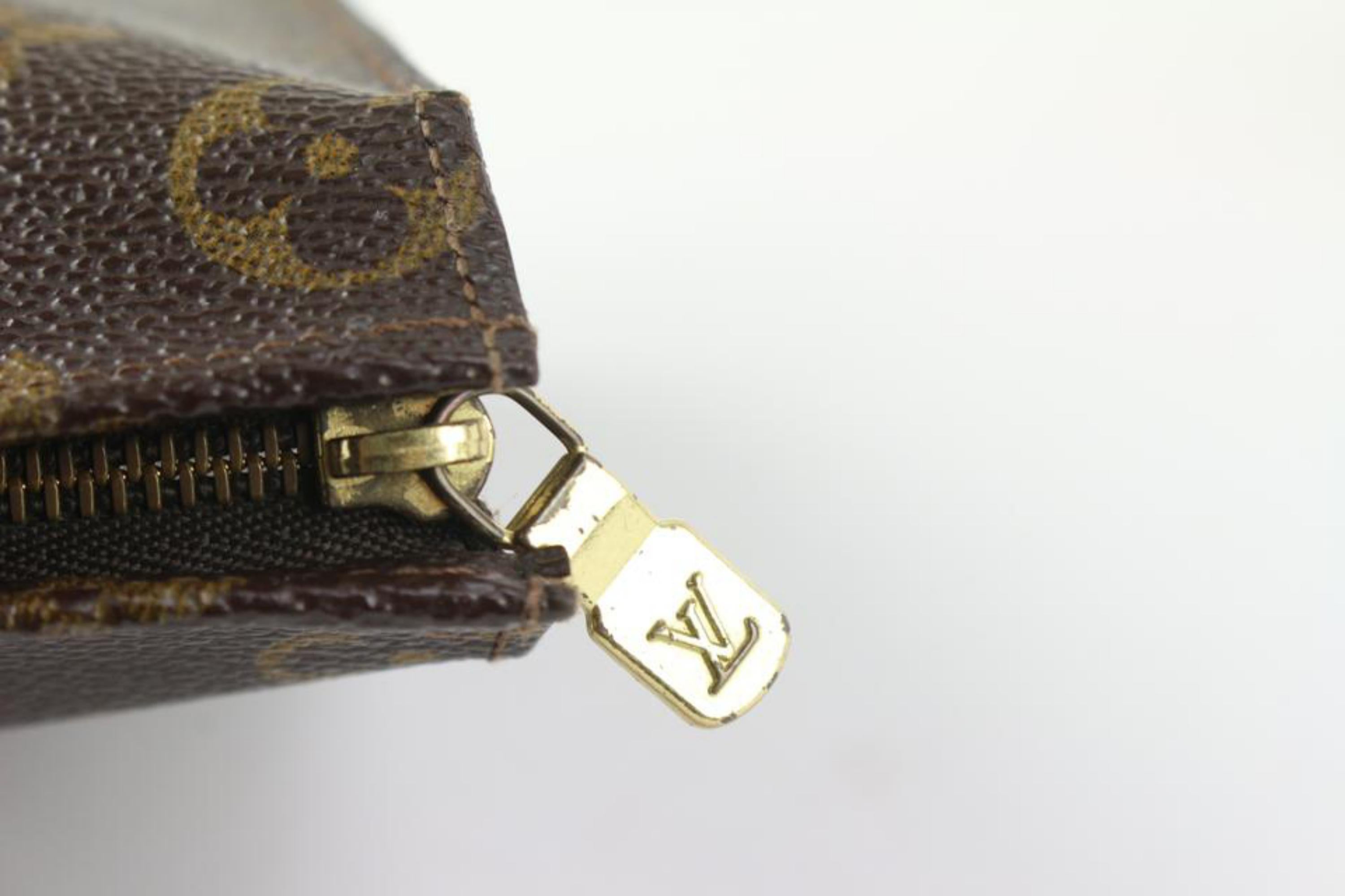 Louis Vuitton Discontinued Monogram Toiletry Pouch 26 Poche Toilette 1220lv40 In Good Condition In Dix hills, NY