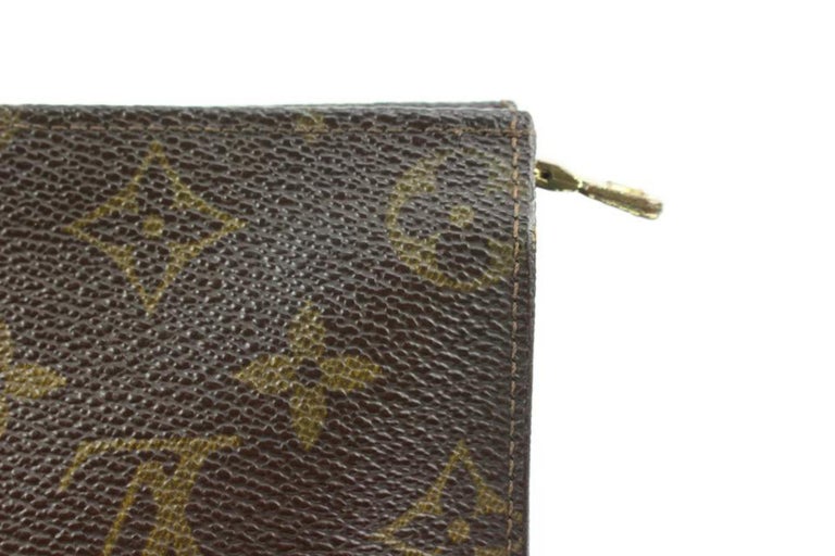Louis Vuitton Discontinued Monogram Toiletry Pouch 26 Poche Toilette  15lv131s For Sale at 1stDibs