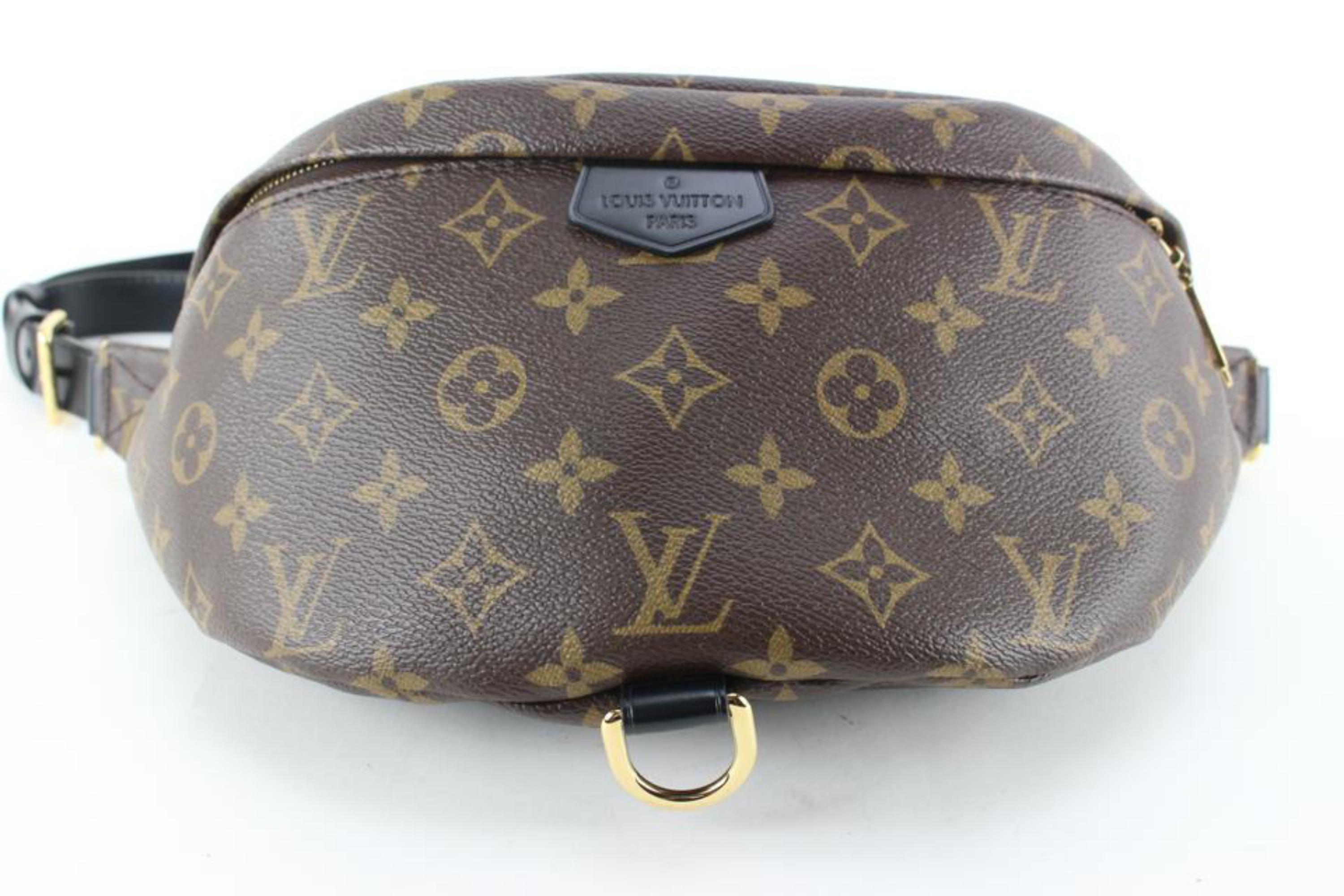 Louis Vuitton Discontinued Monogram World Tour Bumbag Waist Bag 36lu76s In Excellent Condition In Dix hills, NY