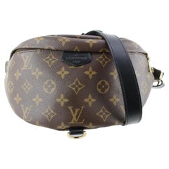 Louis Vuitton Louis Vuitton Nicht mehr erhältlich Monogramm World Tour Gürteltasche 36lu76s