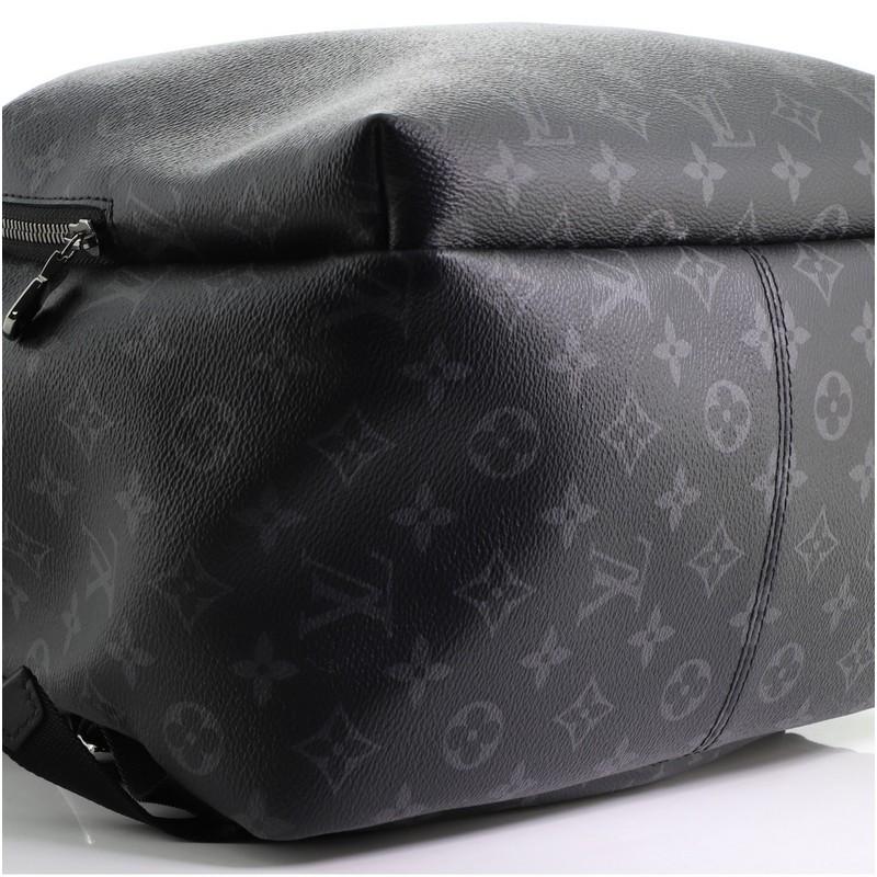 Louis Vuitton Discovery Backpack Monogram Eclipse Canvas PM In Good Condition In NY, NY