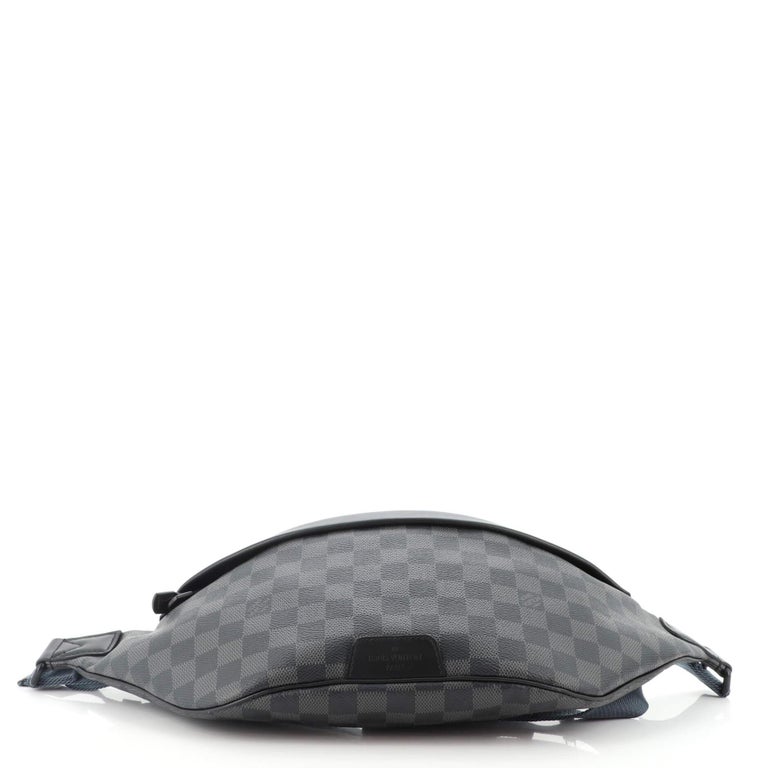 Louis Vuitton Discovery Bumbag Limited Edition Damier Cobalt Race at 1stDibs