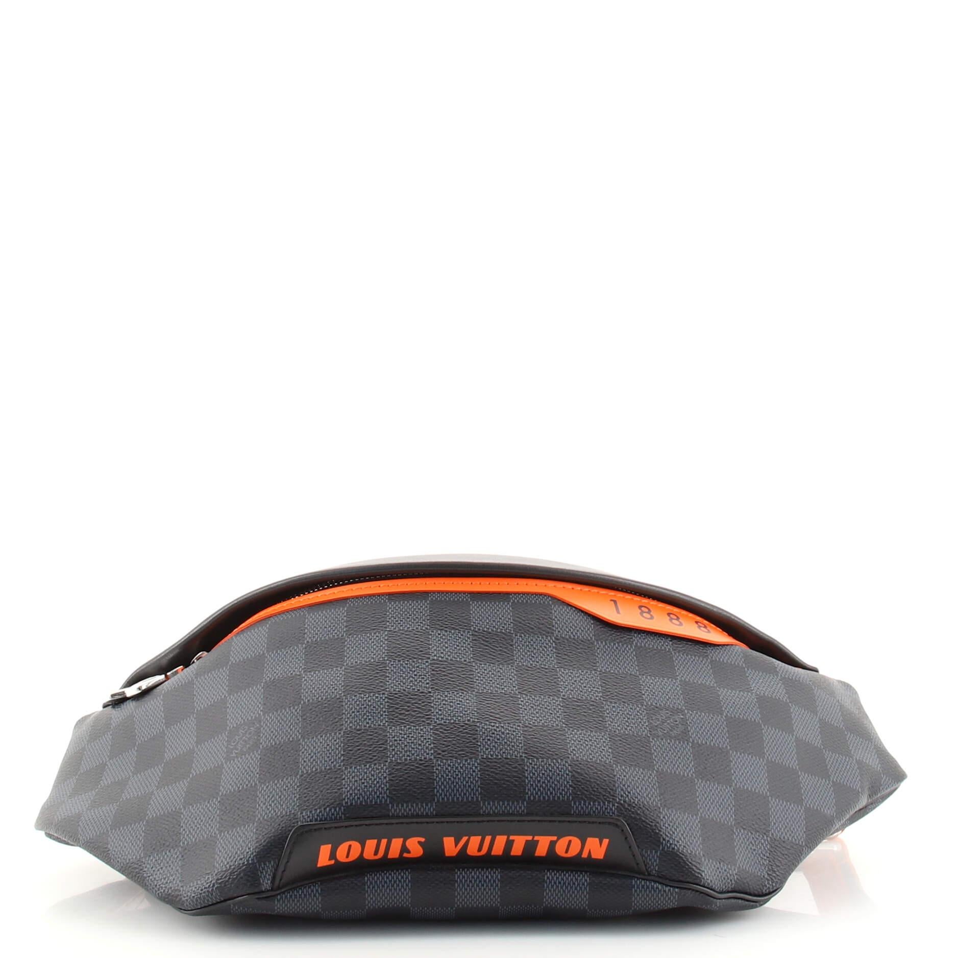 Women's or Men's Louis Vuitton Discovery Bumbag Limited Edition Damier Cobalt Race