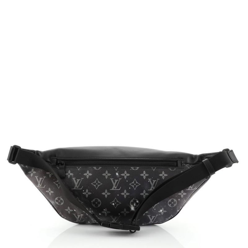 Louis Vuitton Discovery Bumbag Limited Edition Monogram Galaxy Canvas In Good Condition In NY, NY