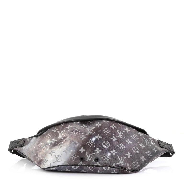 Louis Vuitton Discovery Bumbag Limited Edition Monogram Galaxy Canvas at 1stdibs