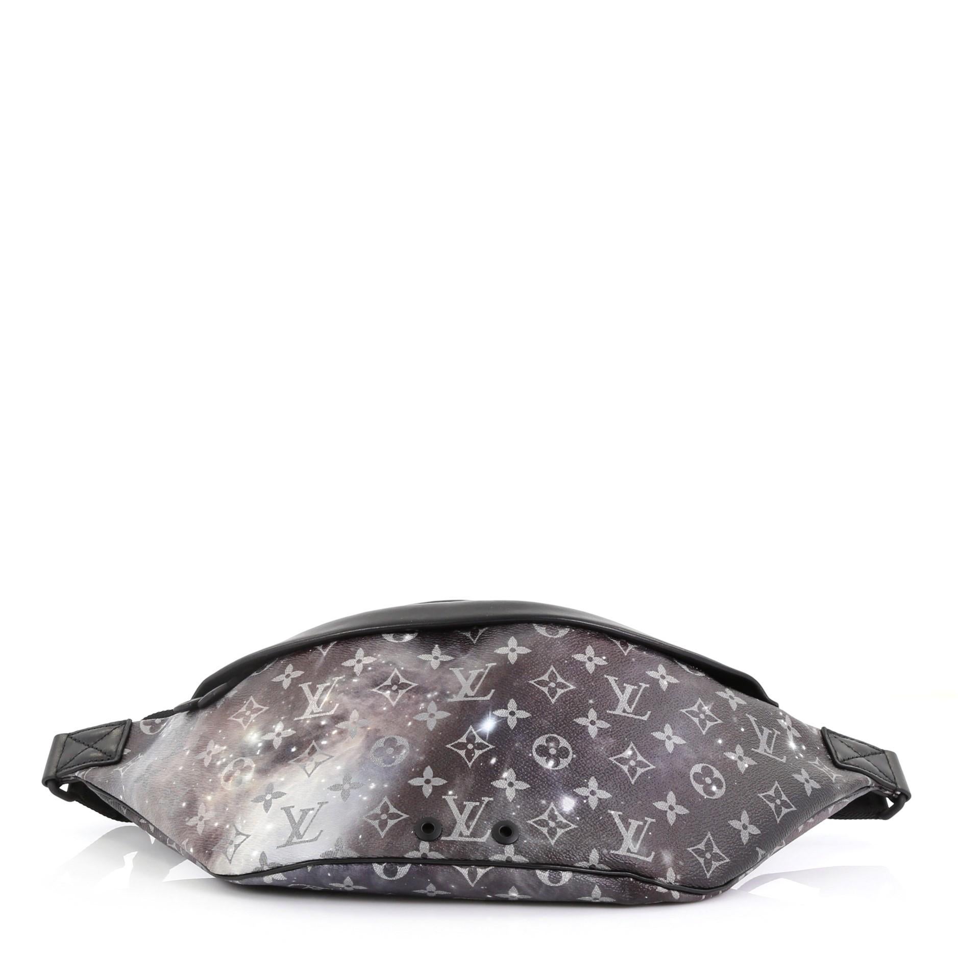 Women's Louis Vuitton Discovery Bumbag Limited Edition Monogram Galaxy Canvas