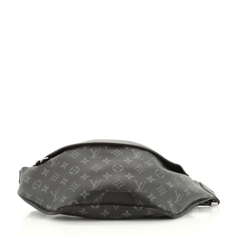 Louis Vuitton Discovery Bumbag Monogram Eclipse Canvas at 1stdibs
