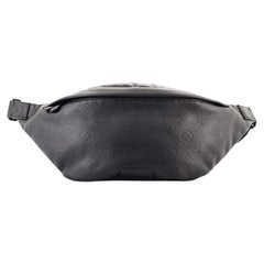 Louis Vuitton Discovery Bumbag Monogram Shadow Leather