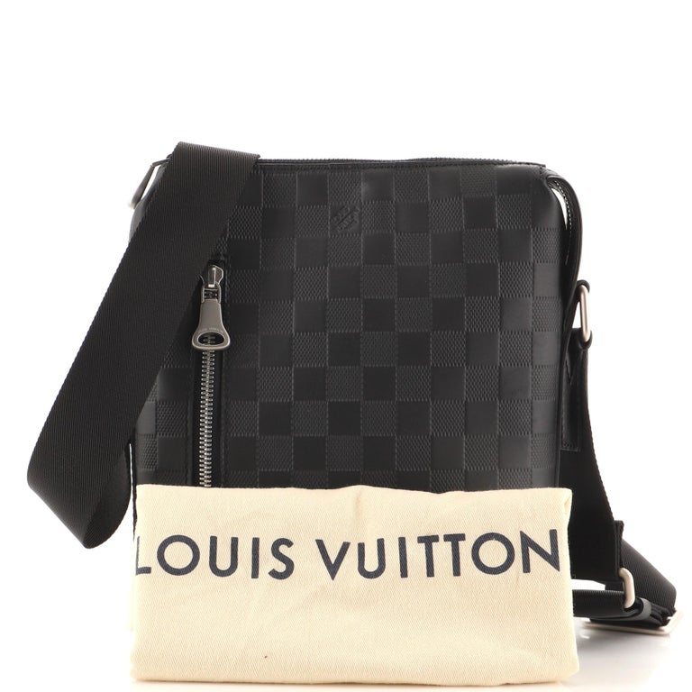 Louis Vuitton Discovery Messenger Bag Damier Infini Leather BB at 1stDibs  discovery  messenger bb, lv discovery messenger bb, men's louis vuitton satchel