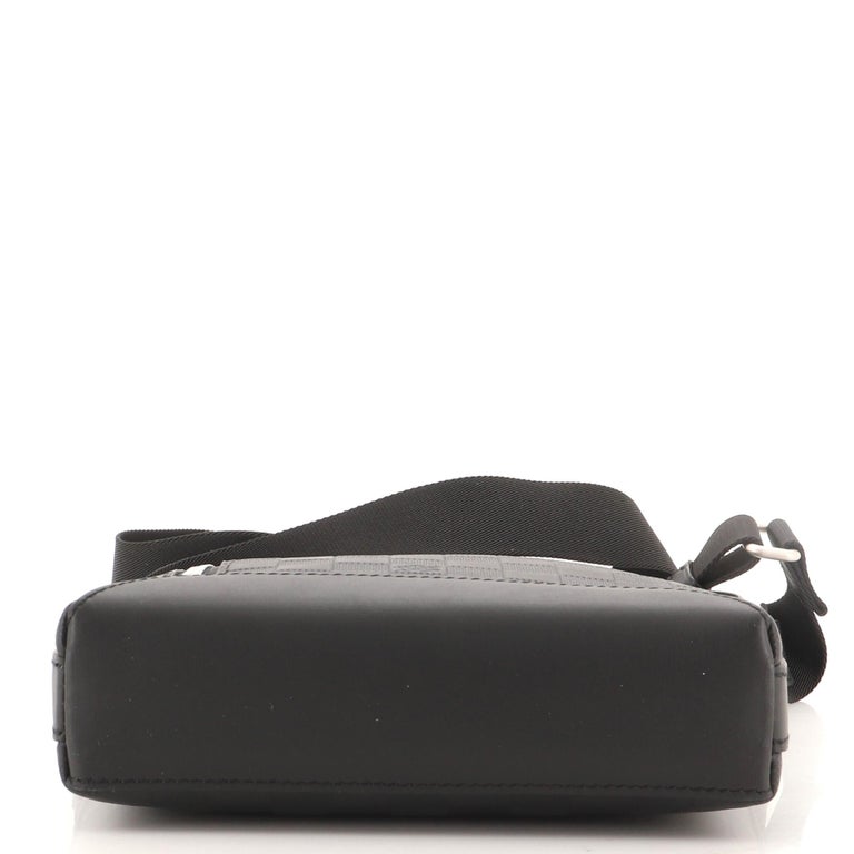 Shop Louis Vuitton Discovery Monogram Crossbody Bag Messenger & Shoulder  Bags by BrandConcierge