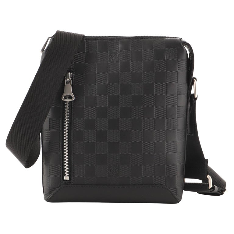 Louis Vuitton Discovery Messenger Bag Damier Infini Leather BB at 1stDibs