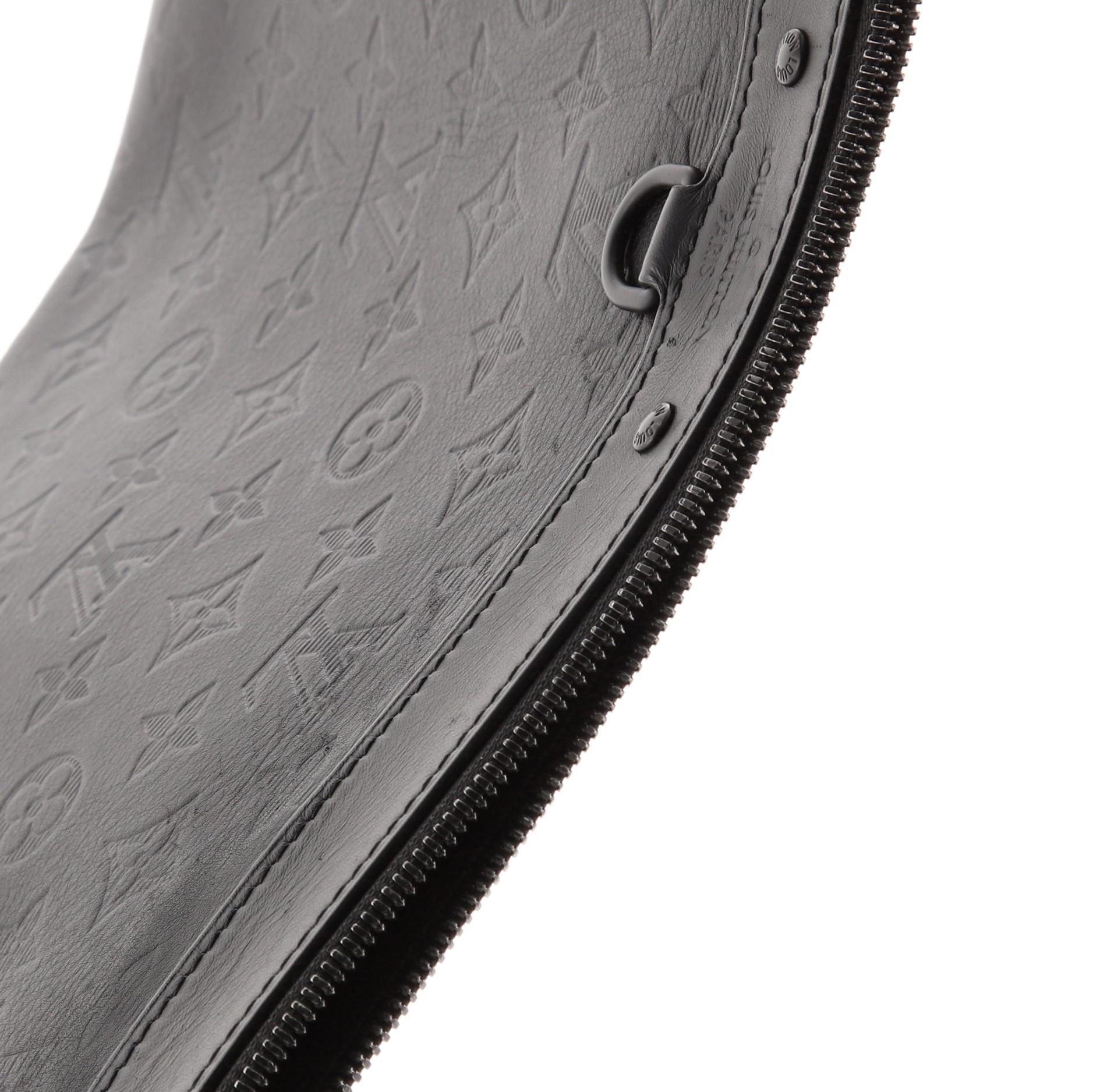 Louis Vuitton Discovery Pochette Monogram Shadow Leather GM 3