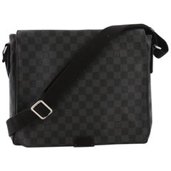 Louis Vuitton District Messenger Bag Damier Graphite MM