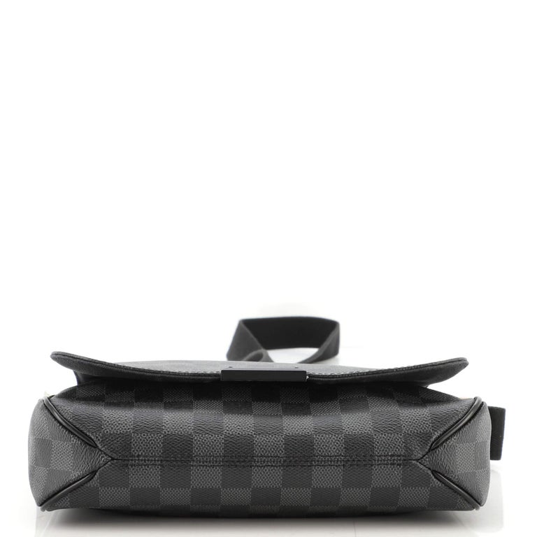 Louis Vuitton Damier Graphite Canvas Leather District PM Messenger Bag at  1stDibs