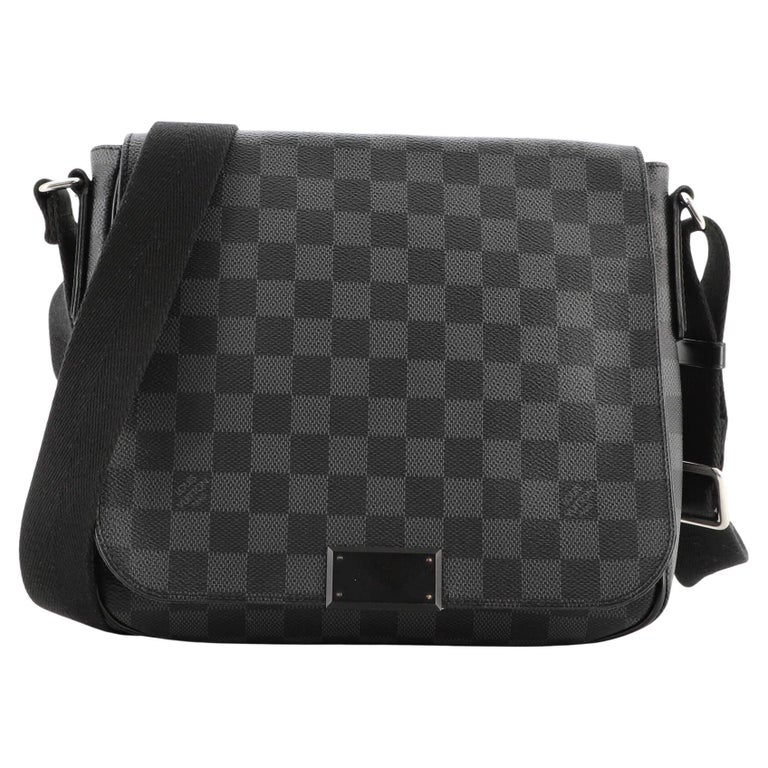 Louis Vuitton District PM Messenger Bag Damier Graphite Black in