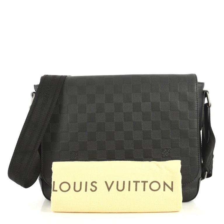 Louis Vuitton District Messenger Bag Damier Infini Leather PM at 1stDibs