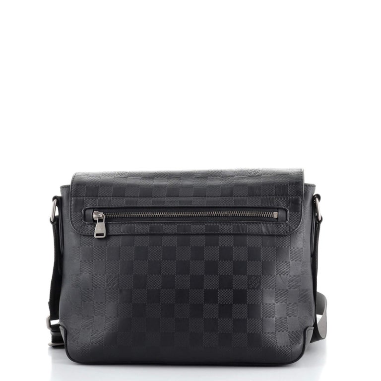 Louis Vuitton Damier Ebene District PM Messenger Bag (SHF-20120) – LuxeDH