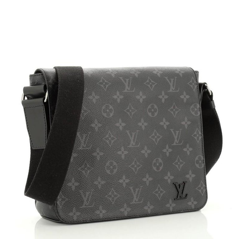 Louis Vuitton District PM ECLIPSE messenger bag!!!! 