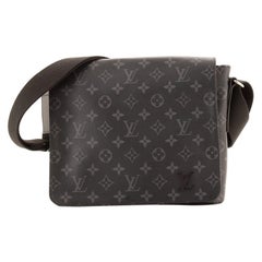 Louis Vuitton District Messenger Bag Monogramm Eclipse Segeltuch PM