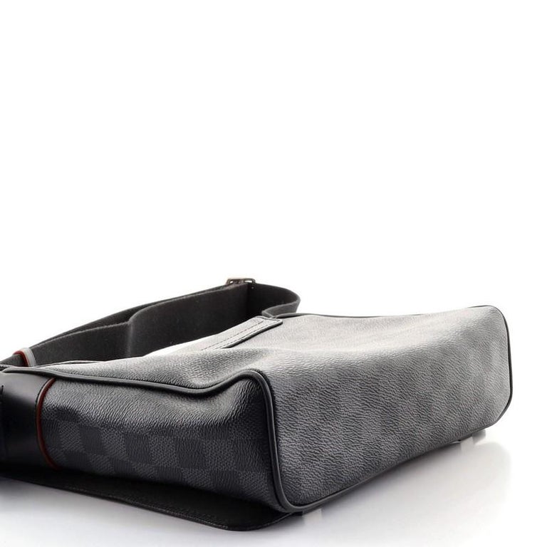 Louis Vuitton District Messenger Damier Graphite Alps PM in Coated
