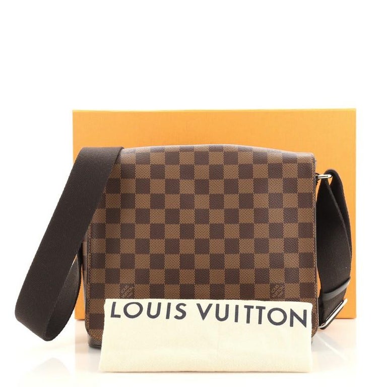 Louis Vuitton District NM Messenger Bag Damier PM at 1stDibs brown lv