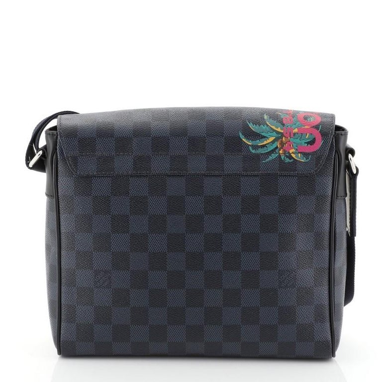 Louis Vuitton District NM Messenger Bag Limited Edition Damier